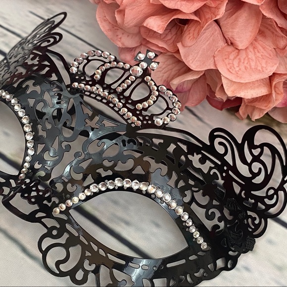 Black Metal and Crystal Venetian Masquerade Mask - Picture 11 of 16
